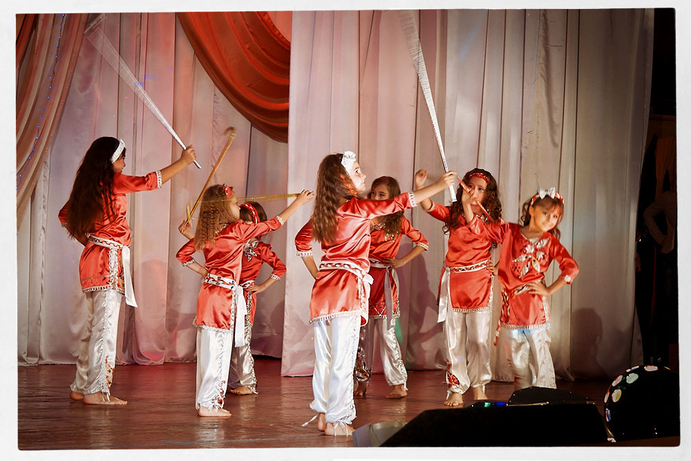 Выступление ансамбля восточного танца "Яэль" в ДНТР (6)