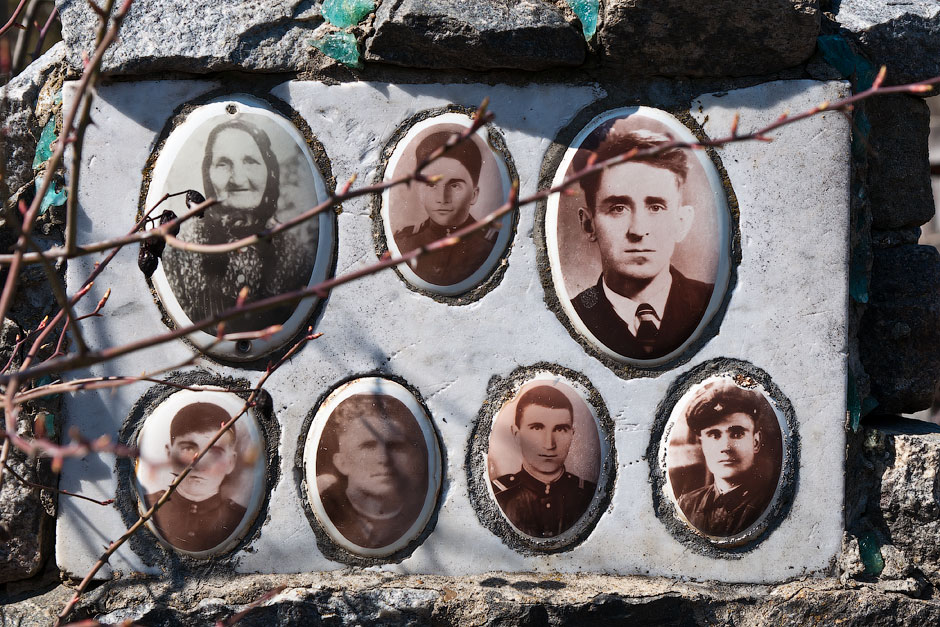 Могила героям Великой Отечественной войнв на кладбище "Дальнее" в Тирасполе (4)